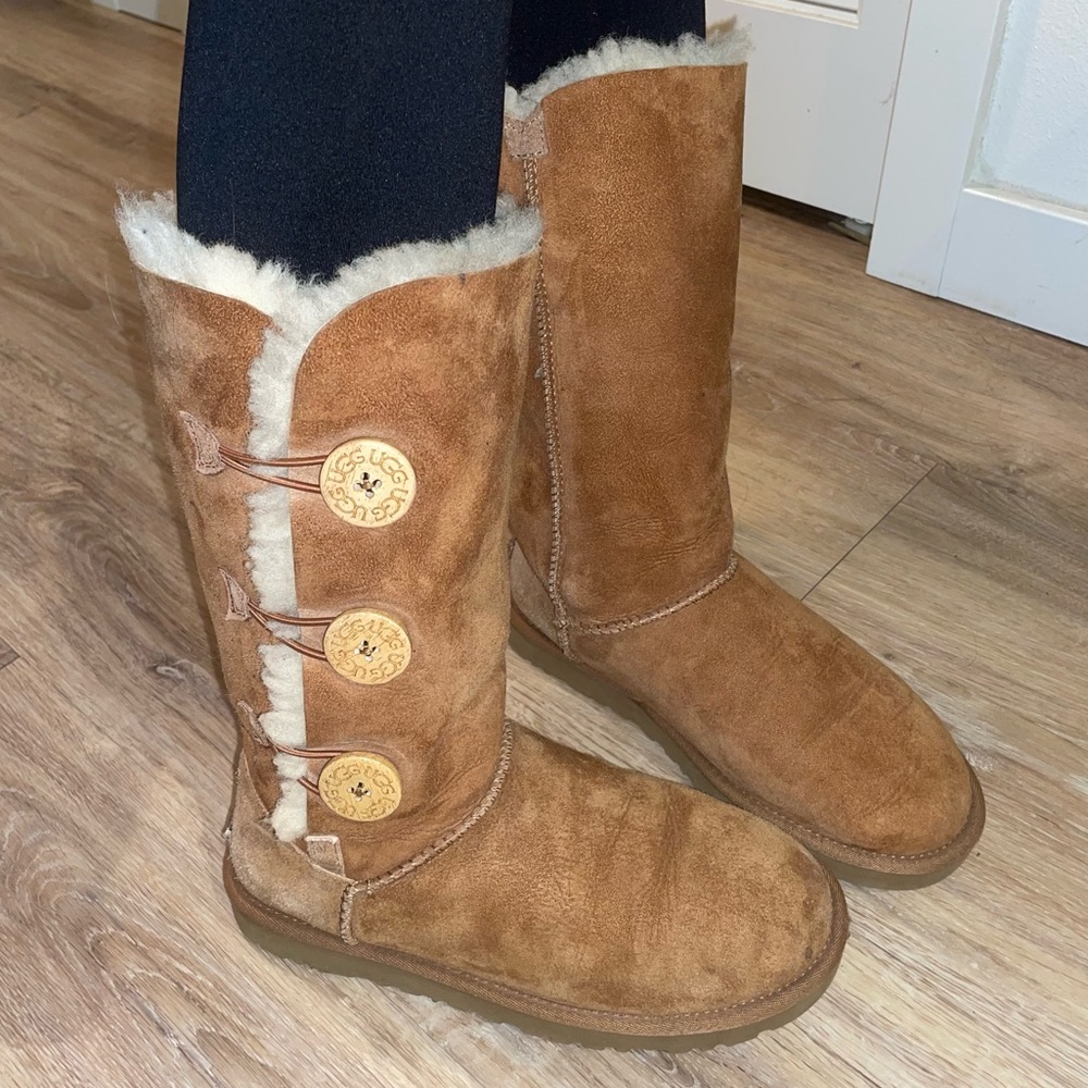 UGG Australia Women’s Bailey Button Triplet II Boot